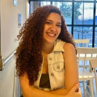 Cássia Karen Araujo