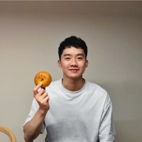 Haoxuan Li