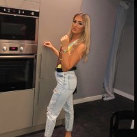 Rhiannen Mills