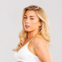 Isabelle Oates