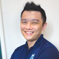 Yiwei Lin