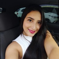 Débora Prado