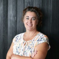 Cindy R.