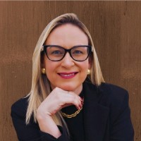 Camila Prado