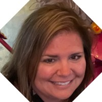 Monique Casasanta, Mba