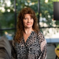 Kim Eley