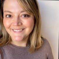 Holly Keating