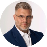 Jakub T.