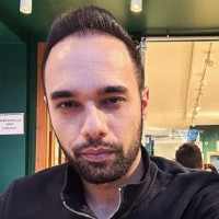 Hakan Yüzer