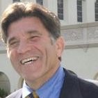 Dr. Fernando Andre Leyva
