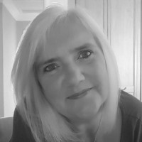 Lynn Golding