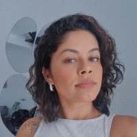 Alyne Vieira