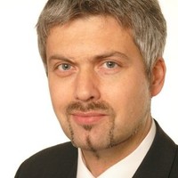 Dr. Stefan Seyffert