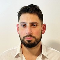 Guy Hazan