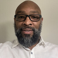 Bradford Hoggans