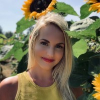 Rebecca Dietrich