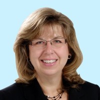 Lynn Bradley