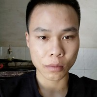 黄世平
