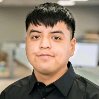 Daniel Hernandez, Eit