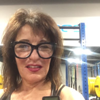 Roslyn Petronelli