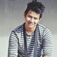 Renz Edward Lacandola, RN