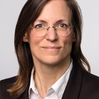 Dr Martina Janßen