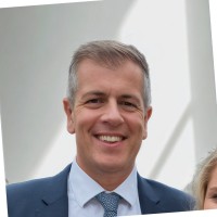 Simon Benns