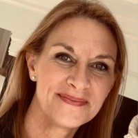 Janine (Thomas) Comstock