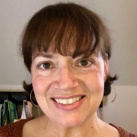Lynette Van Steinburg