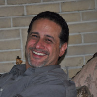 Richard M Navas