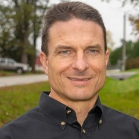 Steven Schott