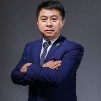 张玉东