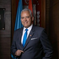 Luis LAREDO ARELLANO