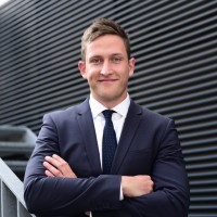 Stefan Adrians, Ll.M.