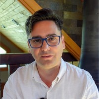 Alex Uria