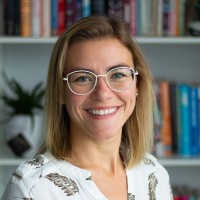 Evelyn Csiszar