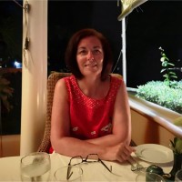 Donna Ireland
