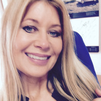 Sarah Sleet