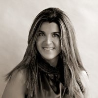 Luana Clay