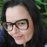 Mônica Pariz