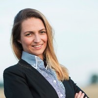 Katalin Flaska