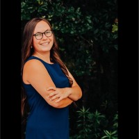 Hannah Walker, Mba