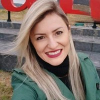 Adriana Küster