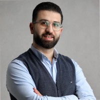 Usama Amer, Cfa