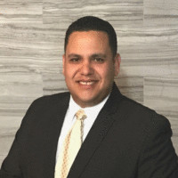 Vicentez Fausto