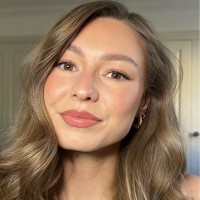 Daizie Vallender