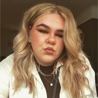 Chandelle Waugh