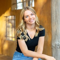 Lauren Stoa
