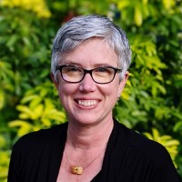 Stacy L. Holmes, Mpa