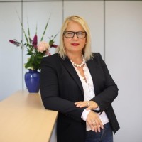 Iris G. Sroufek